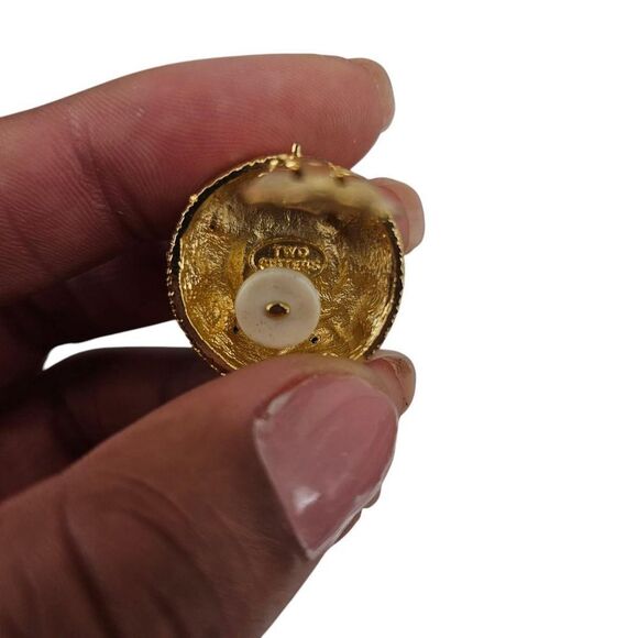 Vintage Amethyst Glass Cabochon Clip-Ons - Picture 6 of 6